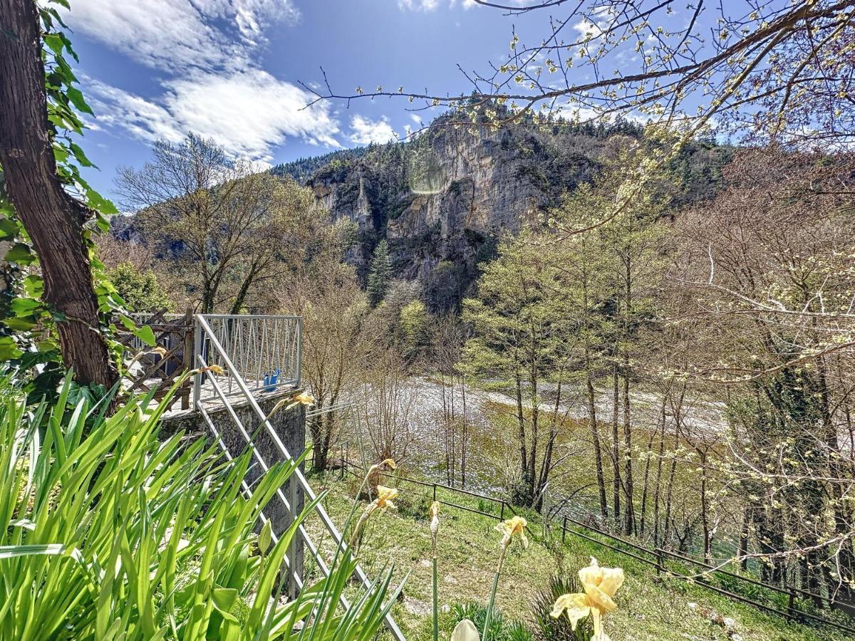 Gorges Du Tarn : Charmant Gite Avec Vue Sur Le Tarn Sainte-Énimie Exterior foto